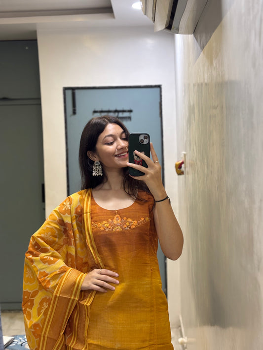Amber Aura Kurta Pant Set with Floral Dupatta