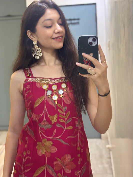 Scarlet Bloom Luxe Mirror Embroidered Set