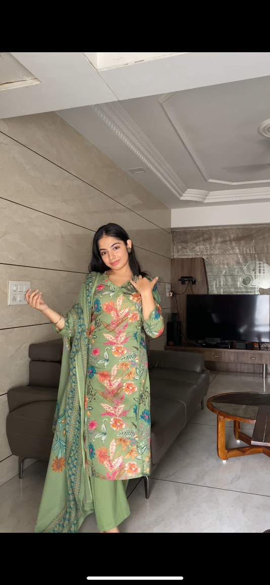 Pista Floral Whisper Kurta Pant Set