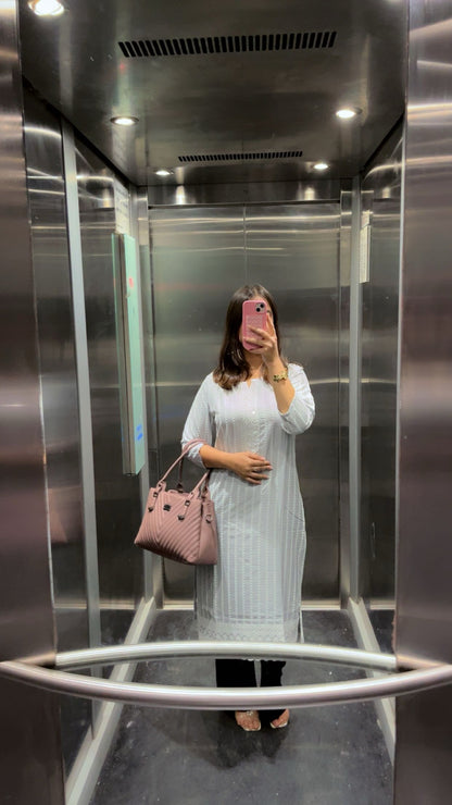 Silver Mist Chikankari Kurti 🔥