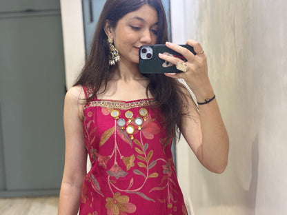 Scarlet Bloom Luxe Mirror Embroidered Set
