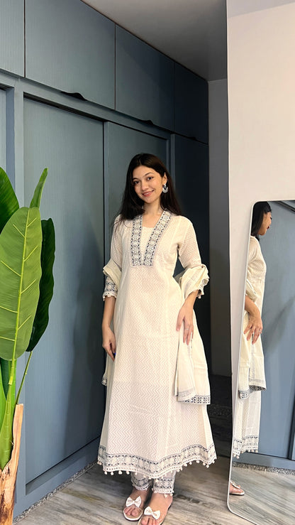 Ivory Chevron Embroidered Anarkali Kurta Pant Set with Dupatta