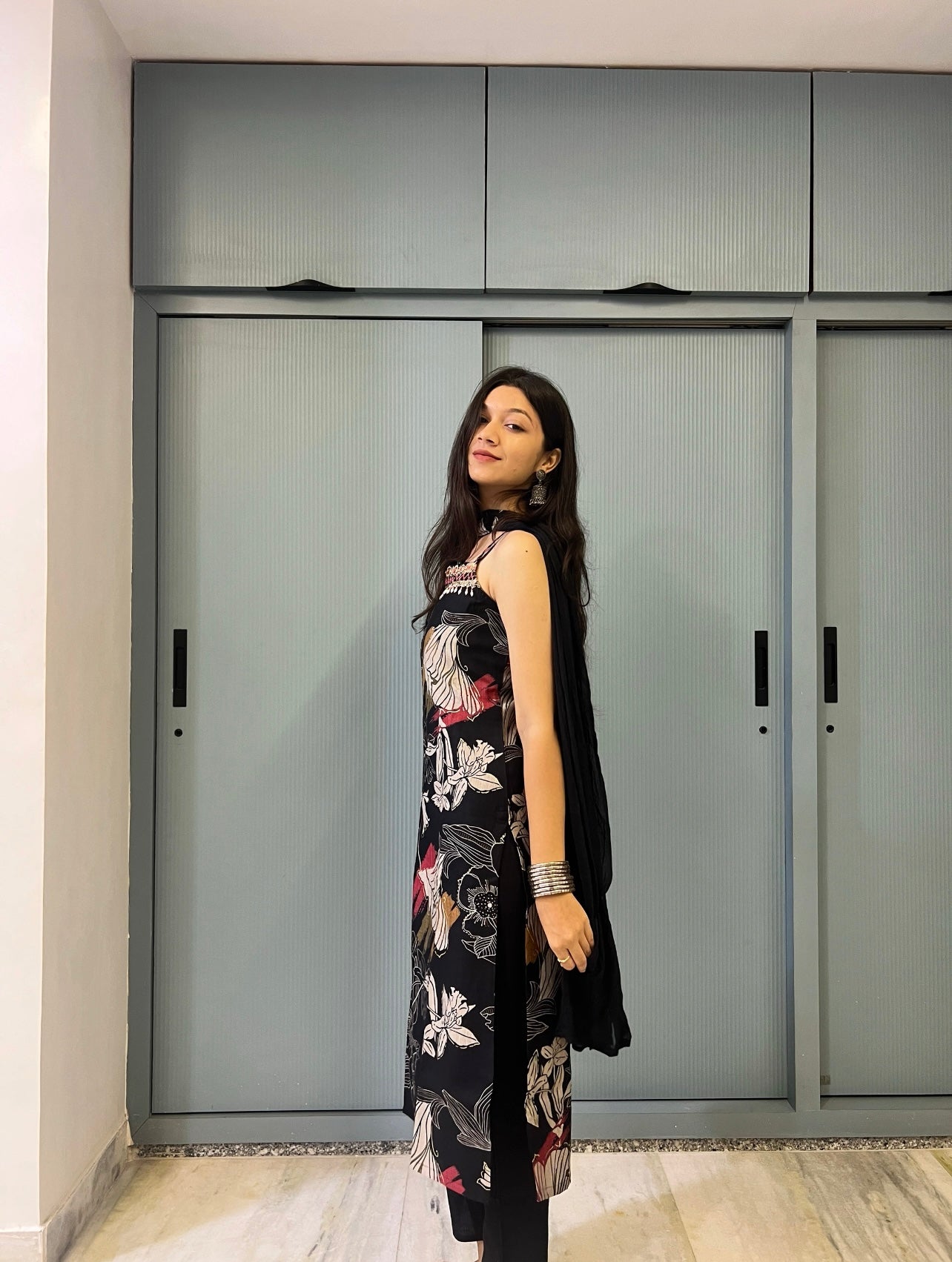 Space Black Floral Handwork Sleeveless Kurta Pant Set