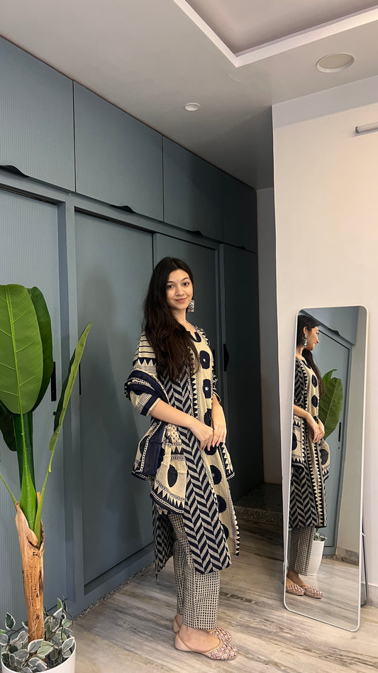 Navy Muse - Navy Blue & Cream Printed Suit Set