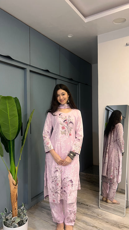 Lilac Bloom Handwork Floral Printed Kurta Pant Set