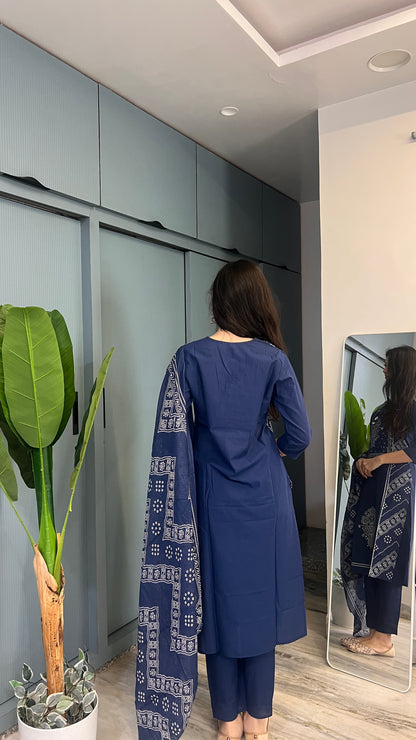 Indigo Royale — Navy Blue Printed Kurta Pant Set with Dupatta