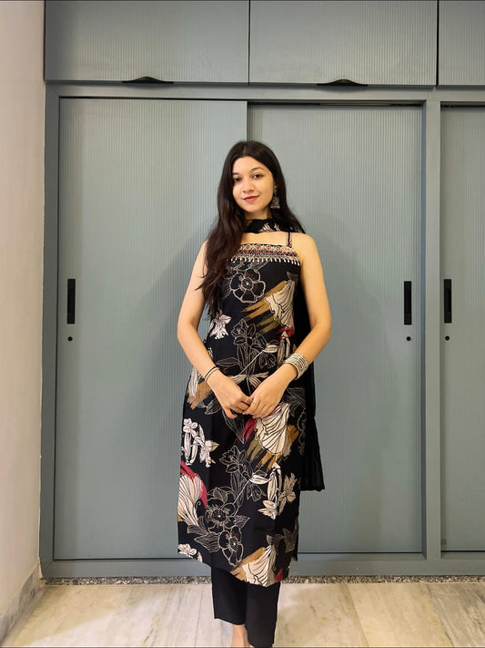 Space Black Floral Handwork Sleeveless Kurta Pant Set