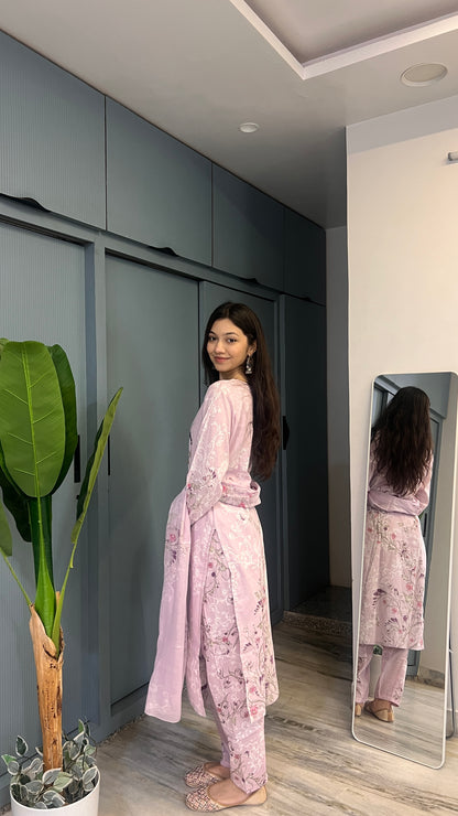Lilac Bloom Handwork Floral Printed Kurta Pant Set