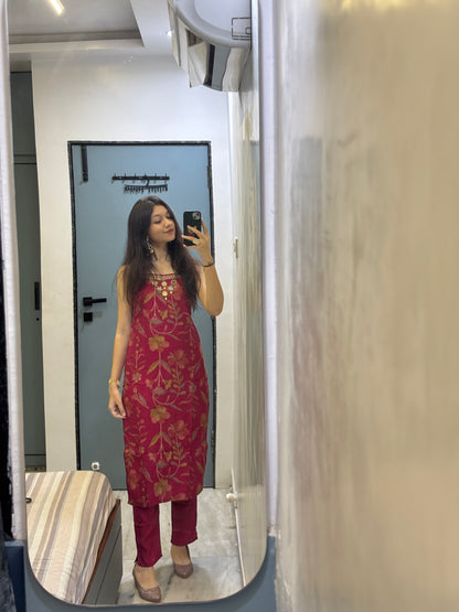 Scarlet Bloom Luxe Mirror Embroidered Set
