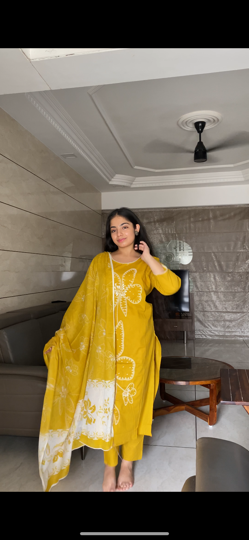 Golden Marigold Elegance Kurta Pant Set