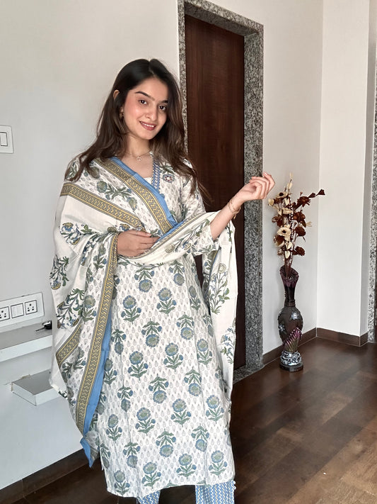 Creamy White Handblock Printed Pure Cotton Kurta Pant Set
