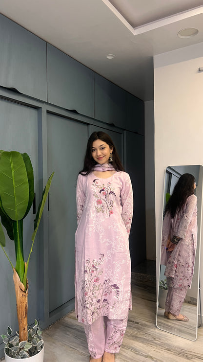 Lilac Bloom Handwork Floral Printed Kurta Pant Set