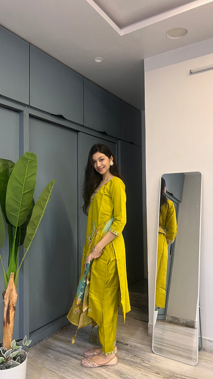 Lemon Luxe Handcrafted Floral Embroidered Suit Set with Printed Dupatta ✨